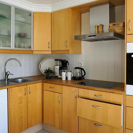 Holiday home 4 Bedroom Beautiful In Farsund