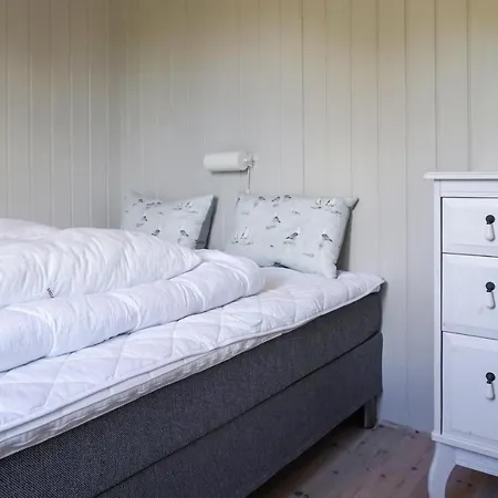 Holiday home 4 Bedroom Beautiful In *