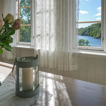 4 Bedroom Beautiful In *