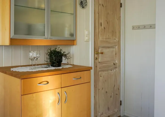 4 Bedroom Beautiful In 파르순