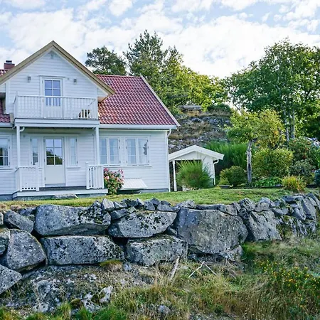 4 Bedroom Beautiful In