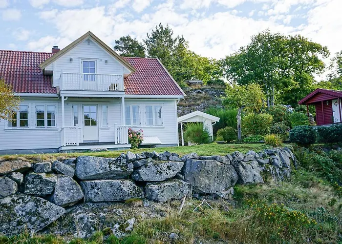 4 Bedroom Beautiful In